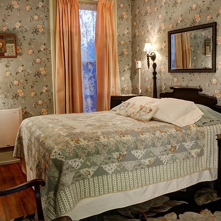 Barrister'S Bed & Breakfast Seneca Falls Exterior photo